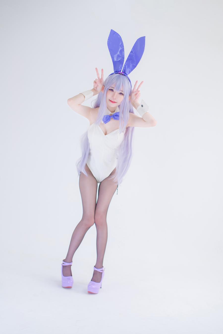 Sally Dorasnow No.054 – Emilia BunnyGirl [32P]