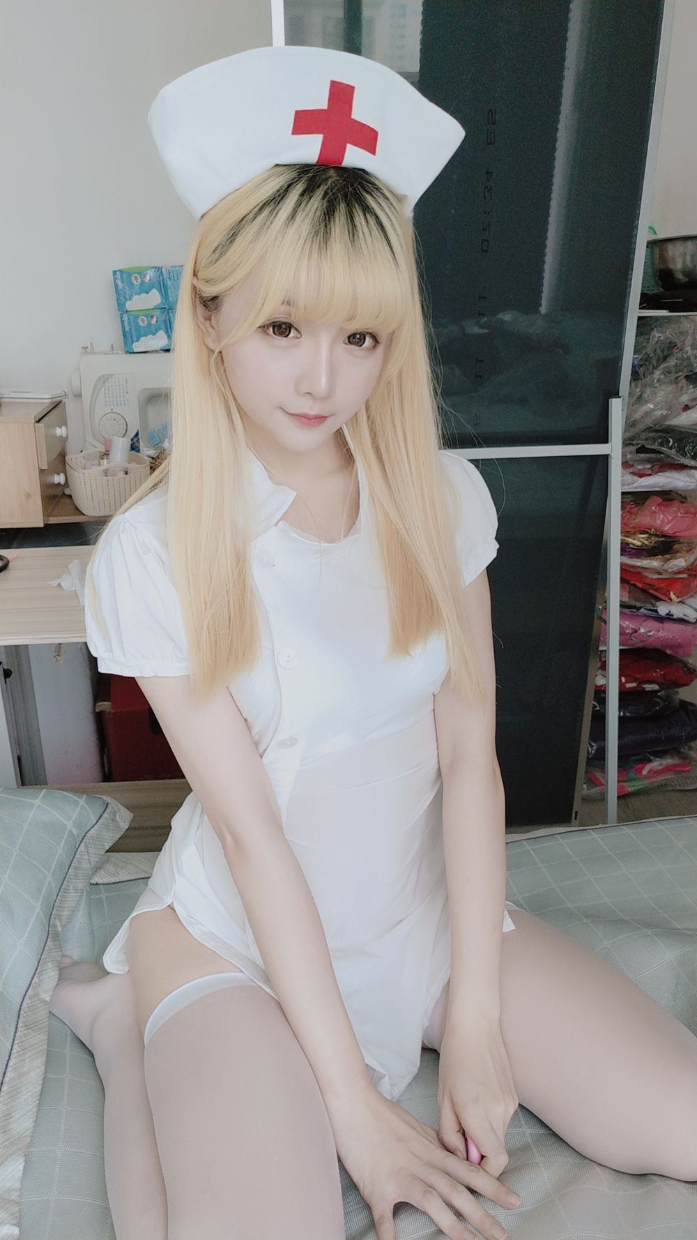 星之迟迟 No.025-定制 6-23 护士 [61P]