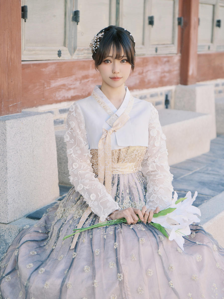 ElyEE子 No.103 – 2025年01月订阅 (4套) [120P 6V]
