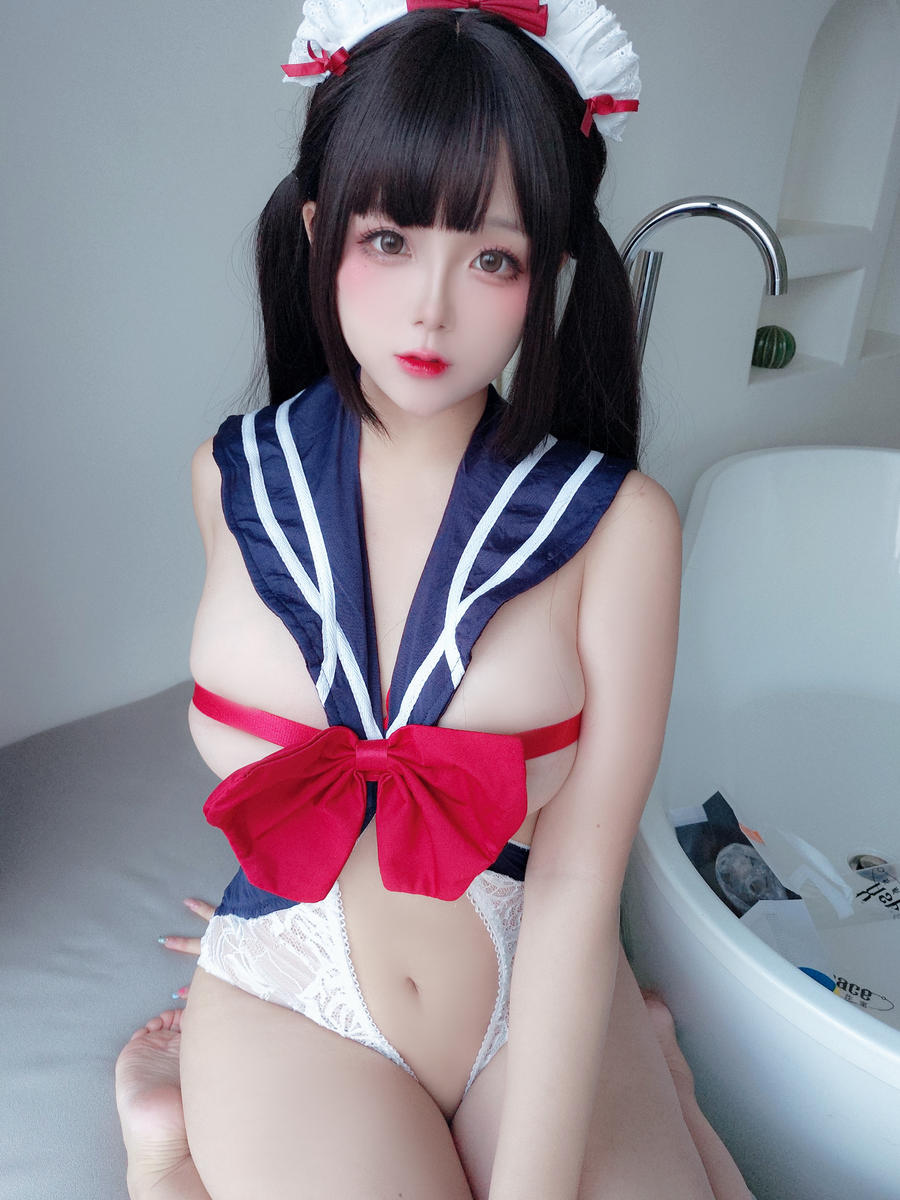 椎名莜(日奈娇) No.096 – 小礼物 [69P 5V]