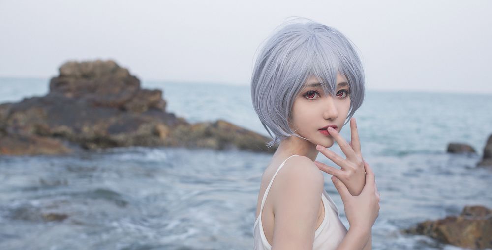 南桃Momoko No.024-绫波丽白裙 [25P]