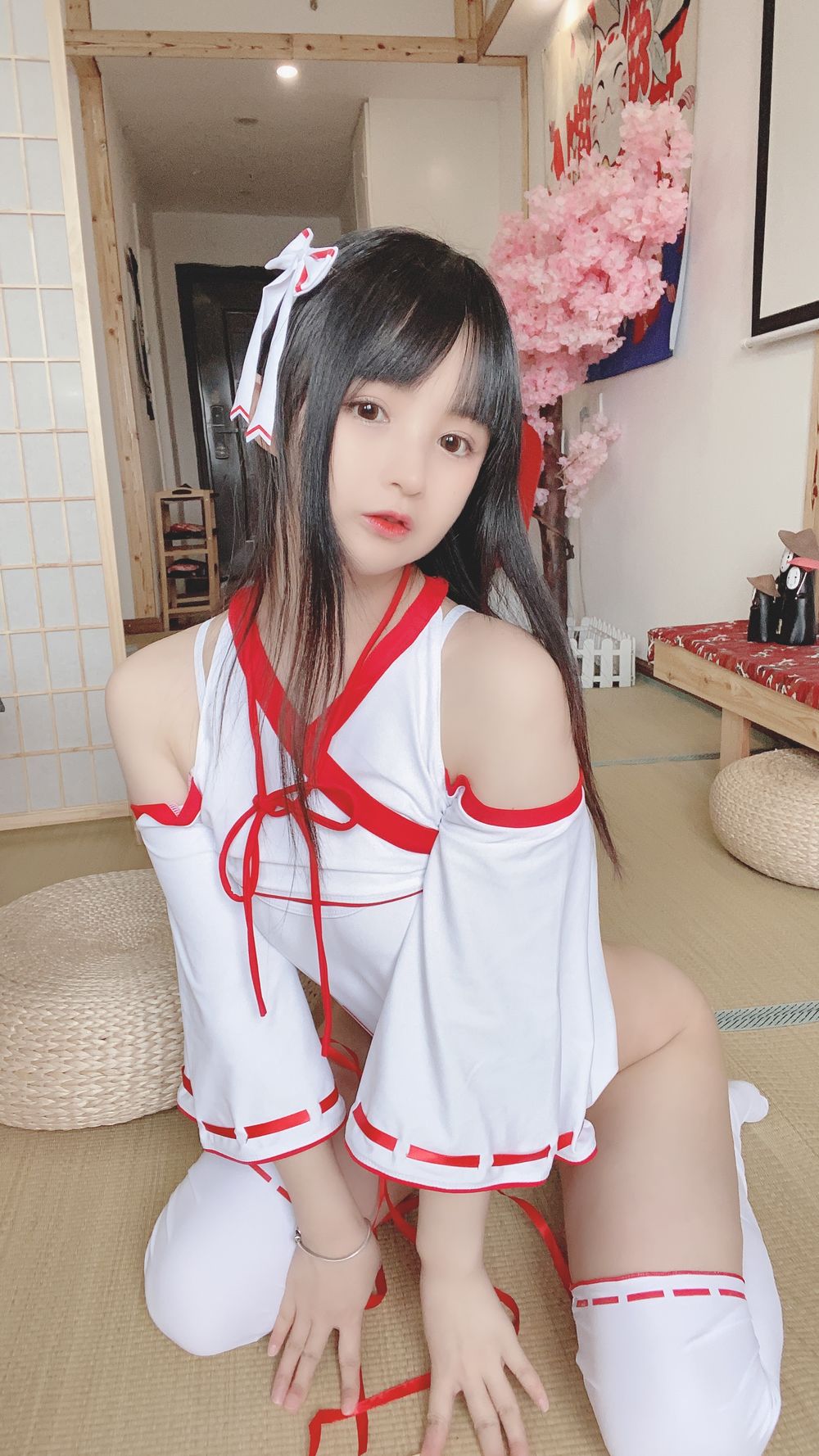 桜井宁宁(宁宁子同学) No.007-女巫 [64P 2V]