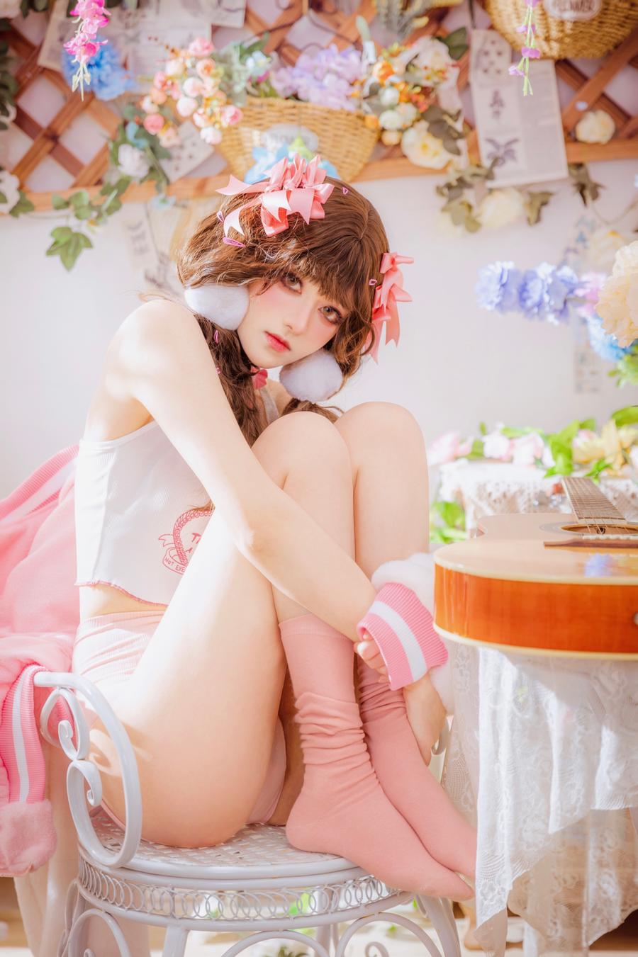 南桃Momoko No.080-少女吉他与蝴蝶结 [28P]