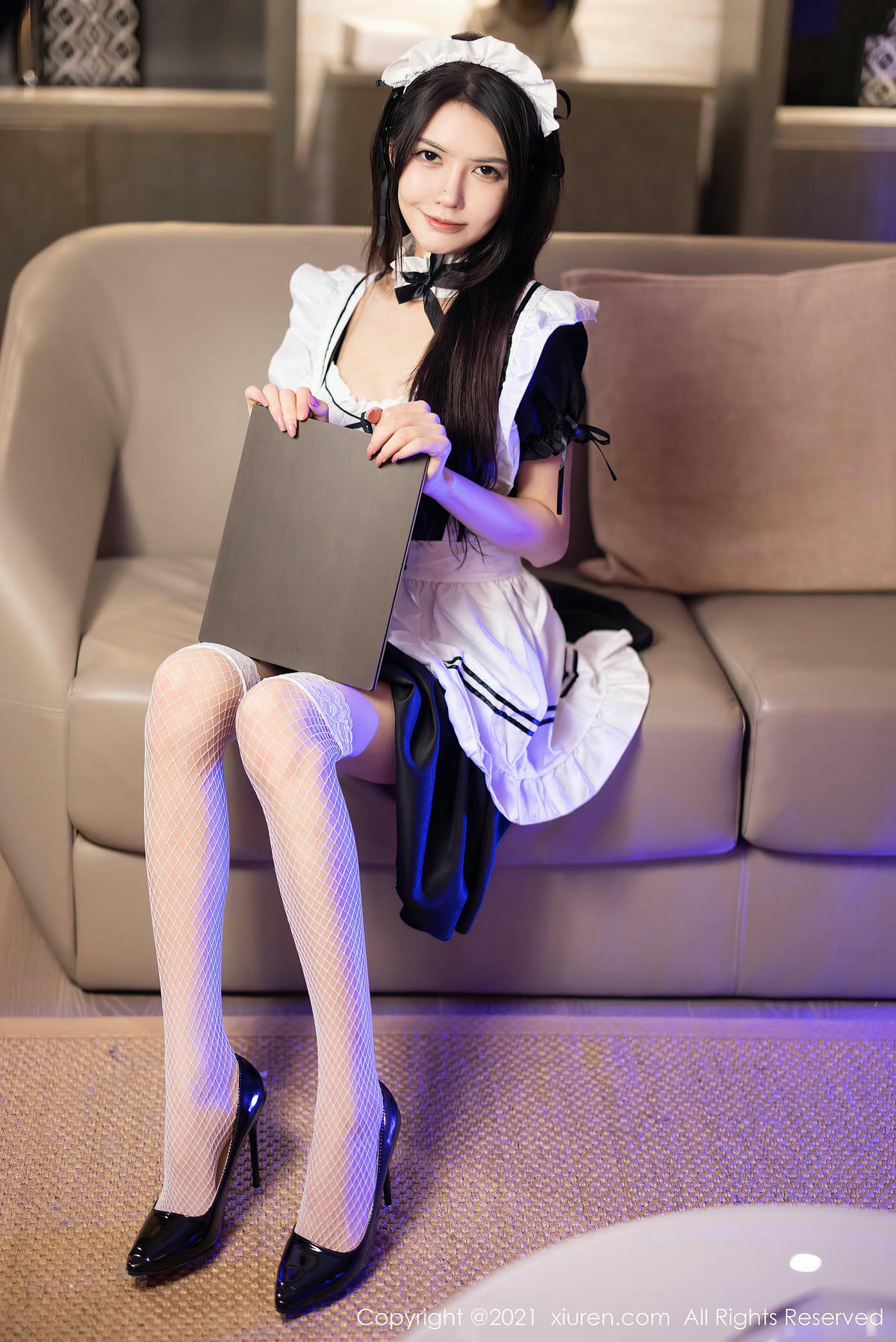 [XiuRen秀人网] No.4182 媛媛酱belle