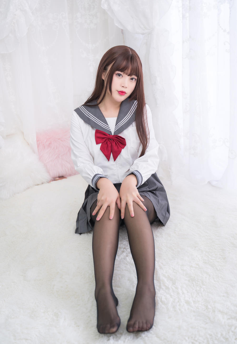 白烨妹纸 No.014-绝对足域 [77P 9V]