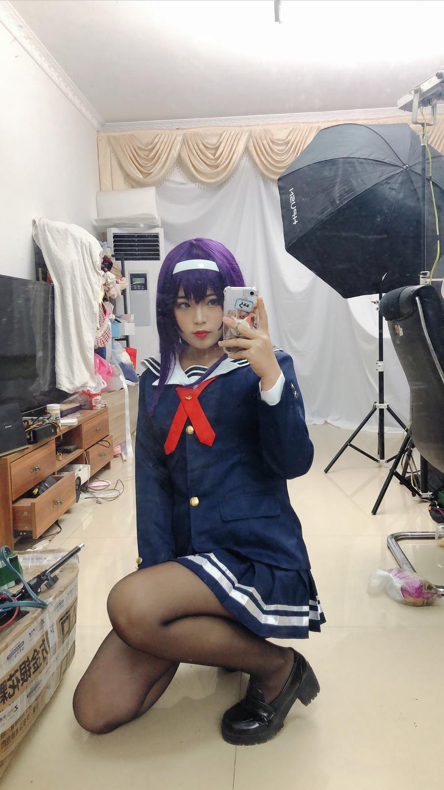 白烨妹纸 No.012-学姐校服自拍 [26P]