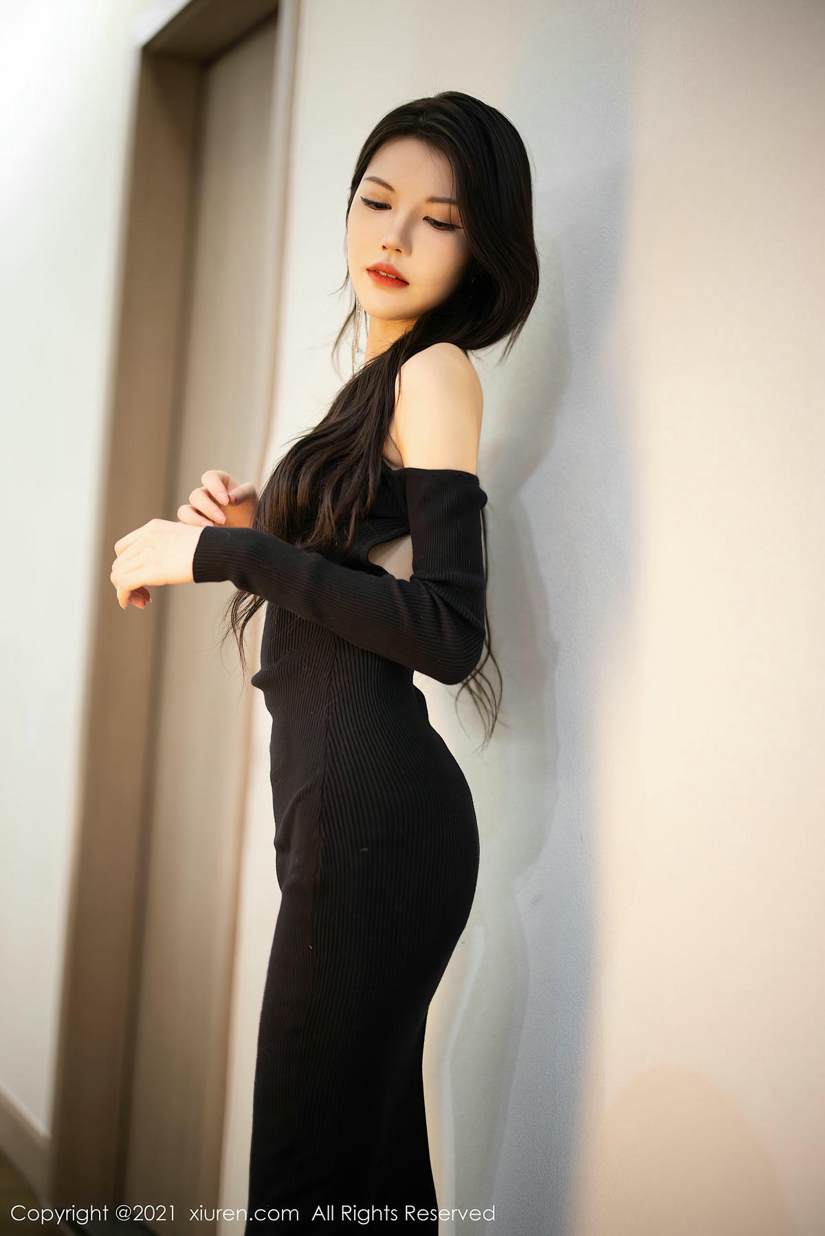 [XiuRen秀人网] No.3822 媛媛酱belle